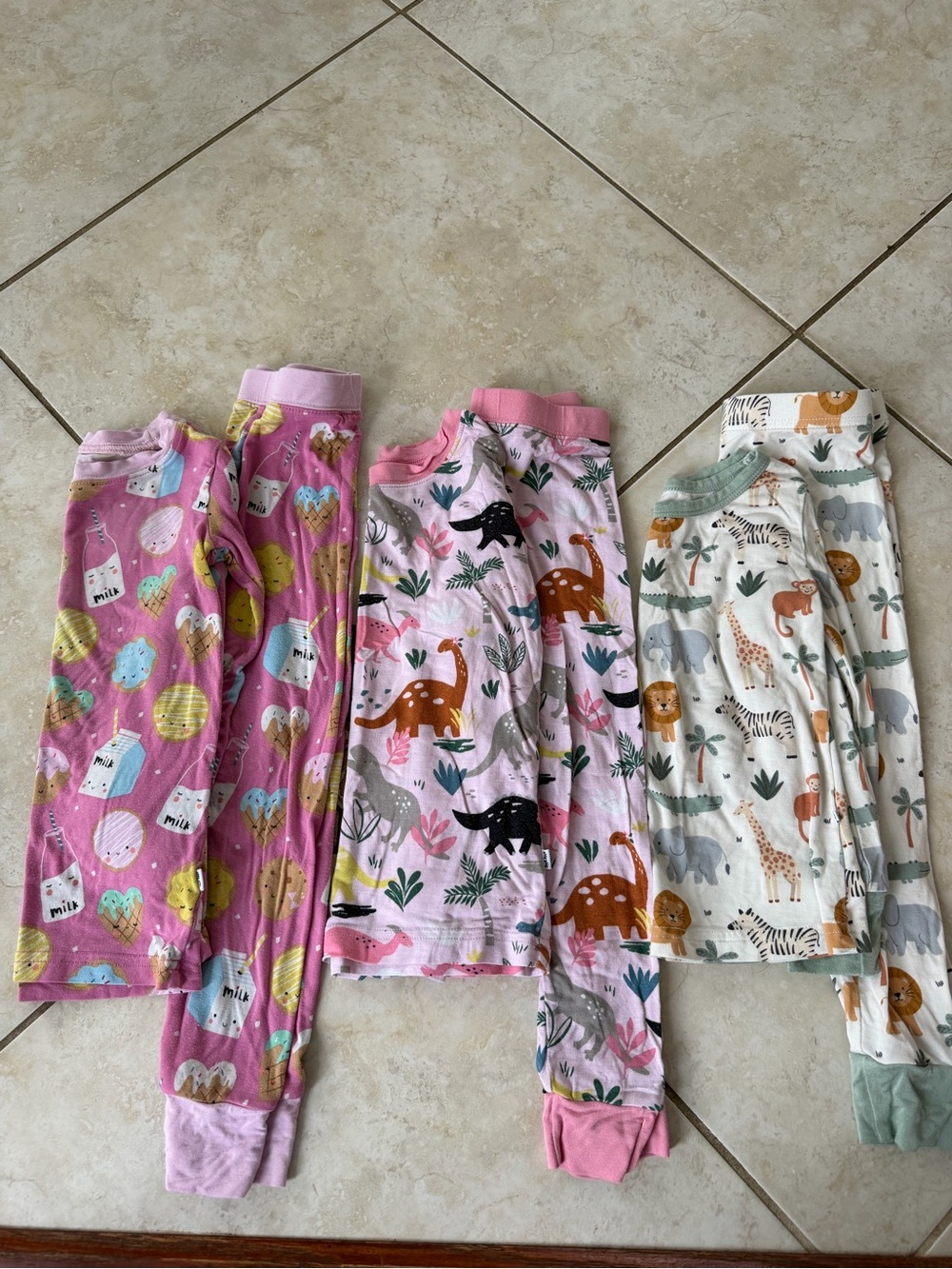 Kids Pink Dinosaur and Animal Print Pajama Set - Brand Unspecified